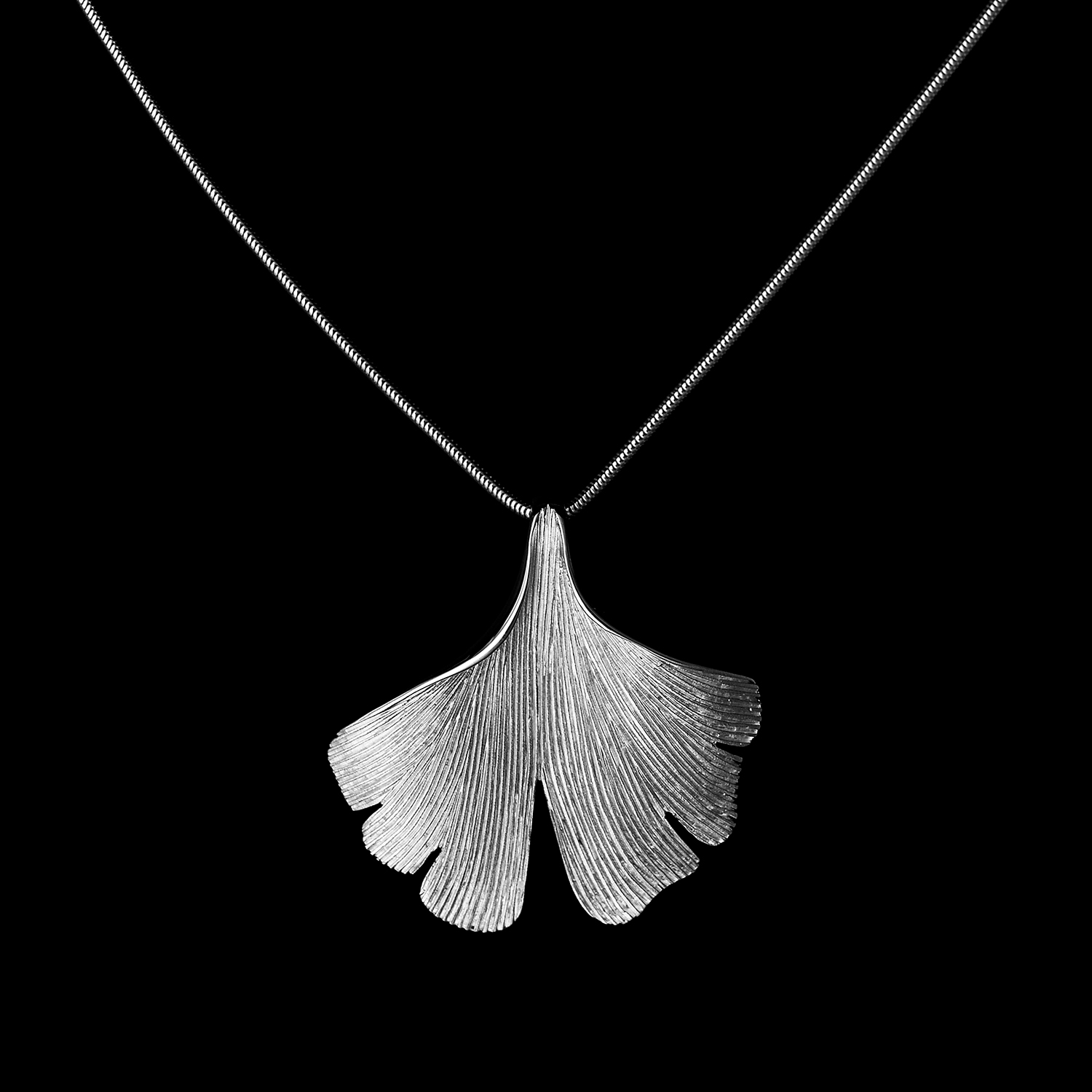 925er Sterlingsilber,  Ginkgoanhänger